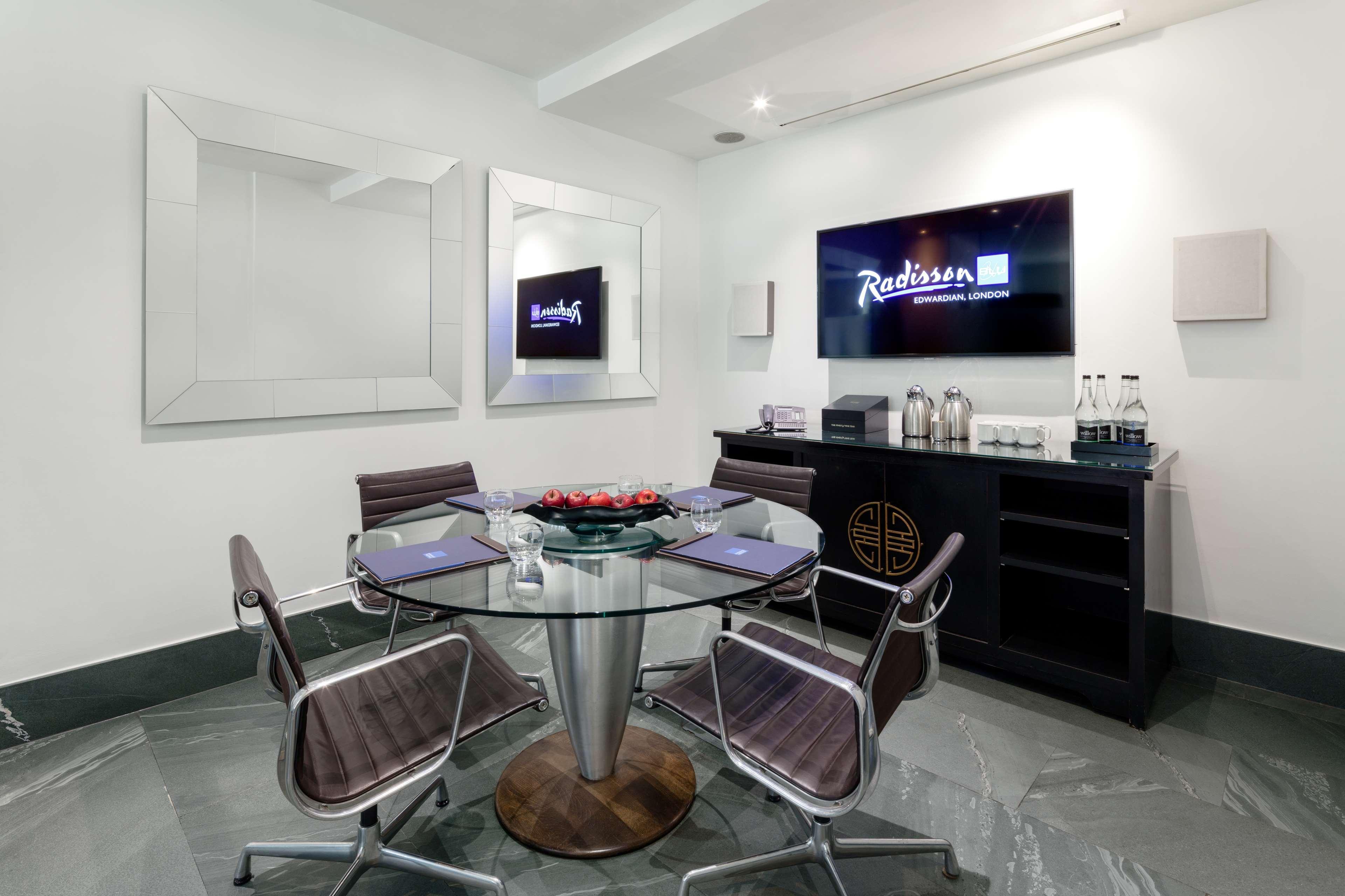 Radisson Blu Hotel, London Marble Arch - Formerly Sussex Bagian luar foto